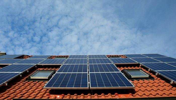 Instalación placas fotovoltaicas de autoconsumo en casa unifamiliar